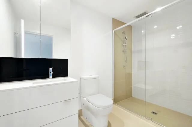 Bathroom-Remodel-Company-white-with-black-splash-back-tiles Corpus Christi